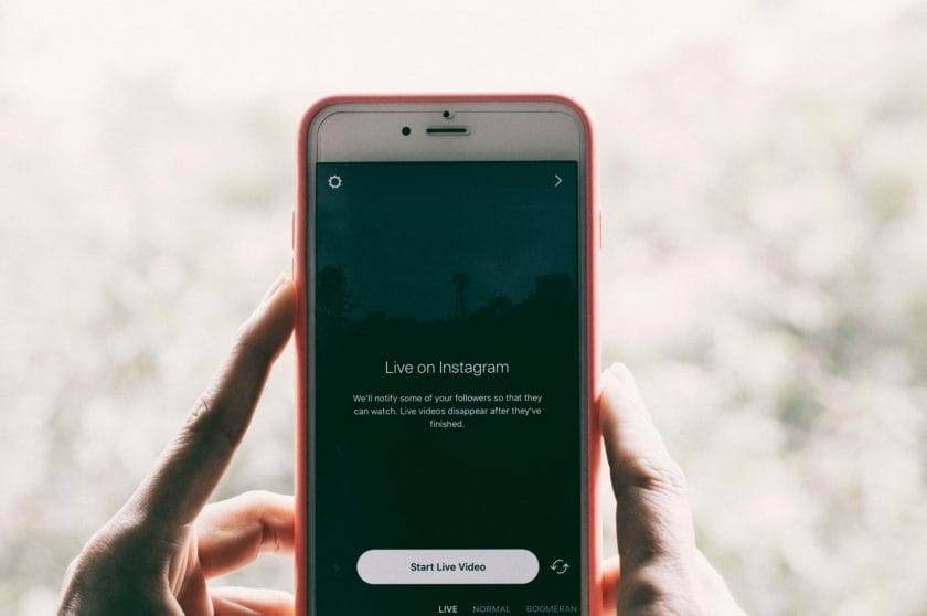 Boost Your Instagram Live Viewers with the Ultimate Bot: Unveiling the Secret to Increased Engagement does instagram pay influencers 1